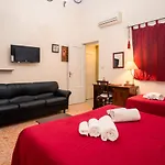 Aci Bed & Breakfast