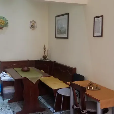 Aci Bed & Breakfast