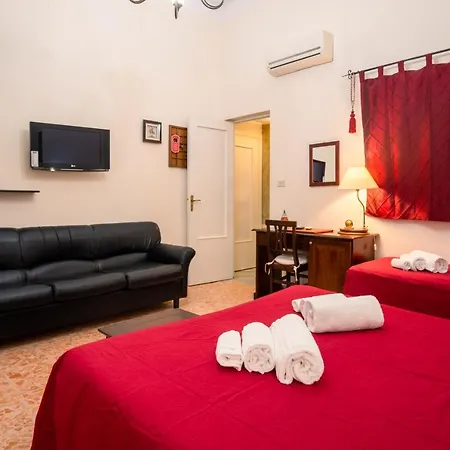 Aci Bed & Breakfast