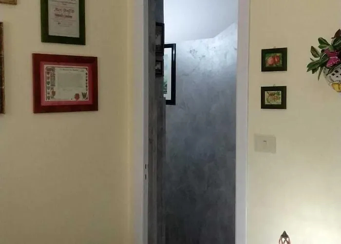 לינה וארוחת בוקר Aci 3*