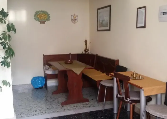 Aci Bed & Breakfast 3*