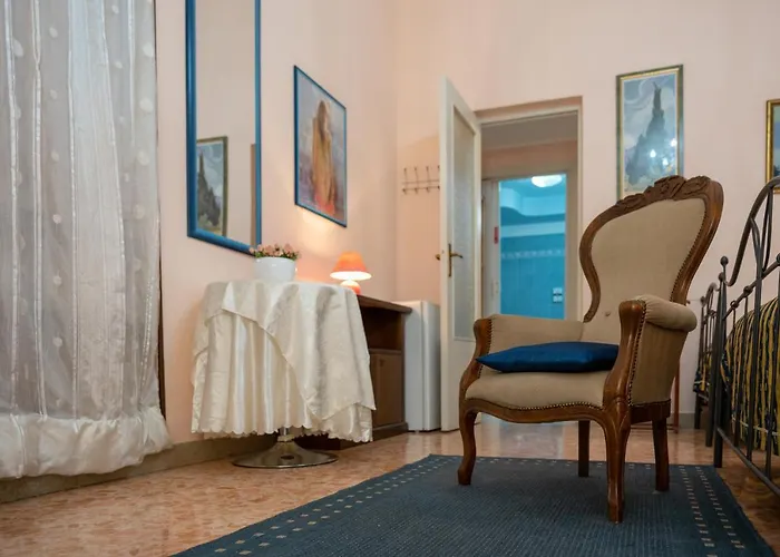 Frühstückspension Aci 3*